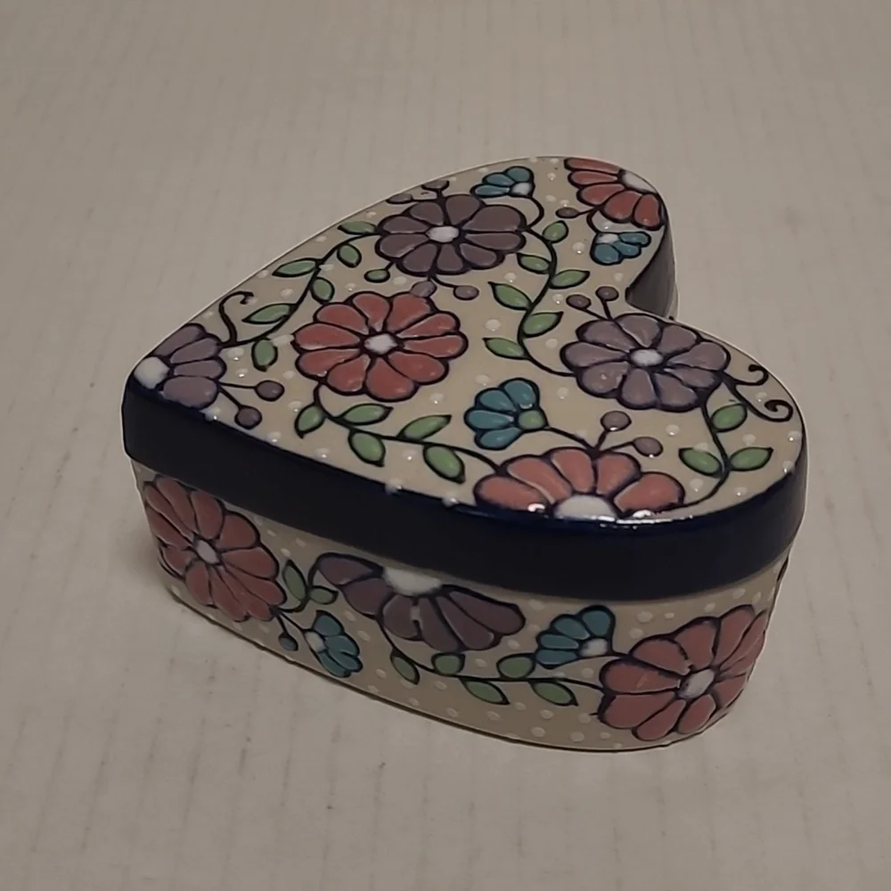 Handmade Mexican Floral Heart Shaped Trinket Box /Stash Box